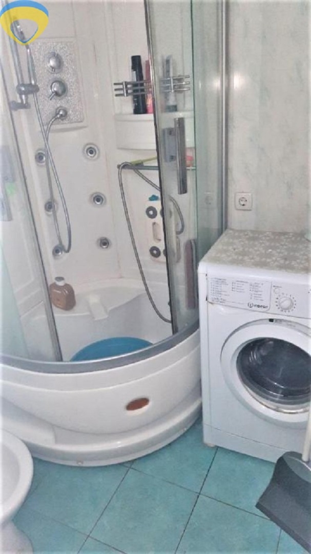 продажа двухкомнатной квартиры номер A-173862 в Малиновском районе, фото номер 6